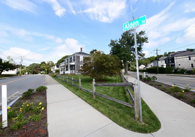 Listing Photo 5 - Condo for sale in building located at 43 Alden St, Plymouth, MA 02360