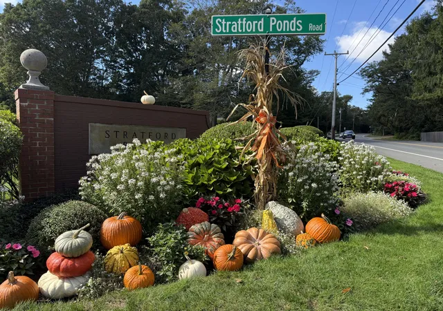Photo 1 of Sale Pending at 24 Stratford Rdg, Mashpee, MA 02649 | MLS# 22604251 | Listing updated on 2026-10-09