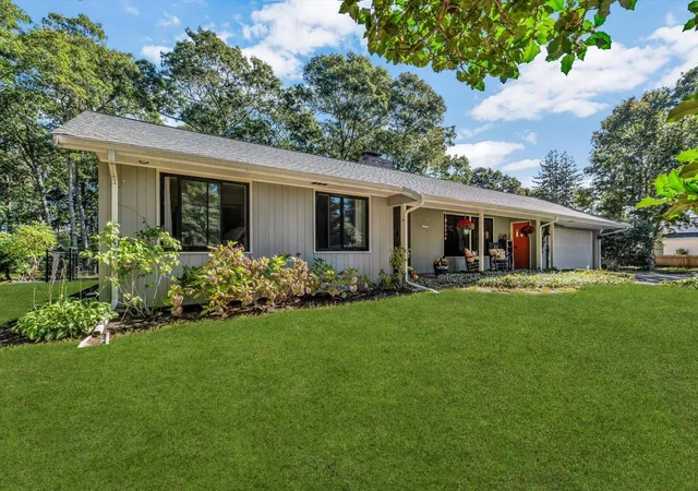 Photo 1 of Single family home for sale at 885 Shore Rd, Pocasset, MA 02559 | MLS# 22605102 | Listing updated on 2026-10-16