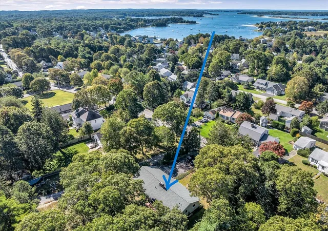 Photo 3 of Single family home for sale at 885 Shore Rd, Pocasset, MA 02559 | MLS# 22605102 | Listing updated on 2026-10-16