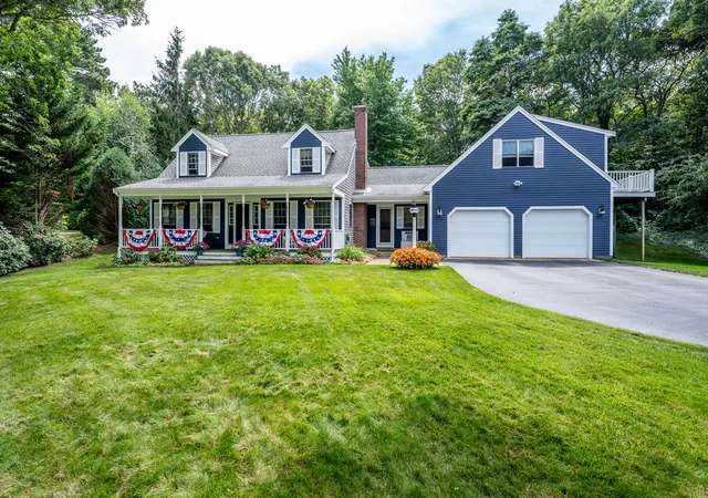 Photo 2 of Single family home for sale at 73 Desert Sands Ln, Yarmouth Port, MA 02675 | MLS# 22604479 | Listing updated on 2026-09-13