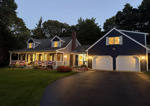 Photo 3 of Single family home for sale at 73 Desert Sands Ln, Yarmouth Port, MA 02675 | MLS# 22604479 | Listing updated on 2026-10-24