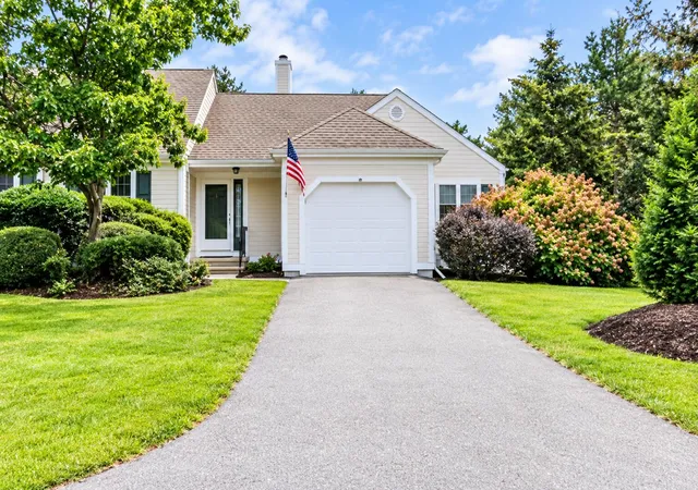 Photo 2 of Condo for sale at 15 Classic Cir #UNIT 15, Mashpee, MA 02649 | MLS# 22604217 | Listing updated on 2026-09-23