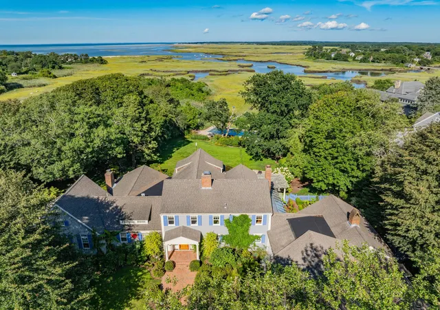 Photo 1 of Single family home for sale at 186 Stoney Cove Ln, Cummaquid, MA 02637 | MLS# 22604275 | Listing updated on 2026-09-19