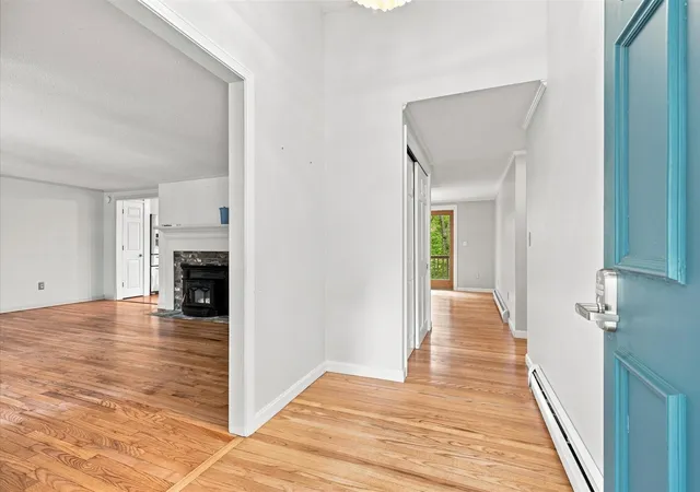 Photo 4 of Single family home for sale at 114 Carriage Ln, Barnstable, MA 02630 | MLS# 22604324 | Listing updated on 2026-10-01