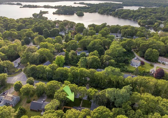 Photo 3 of Sale Pending at 888 Phinneys Ln, Centerville, MA 02632 | MLS# 22604389 | Listing updated on 2026-10-02