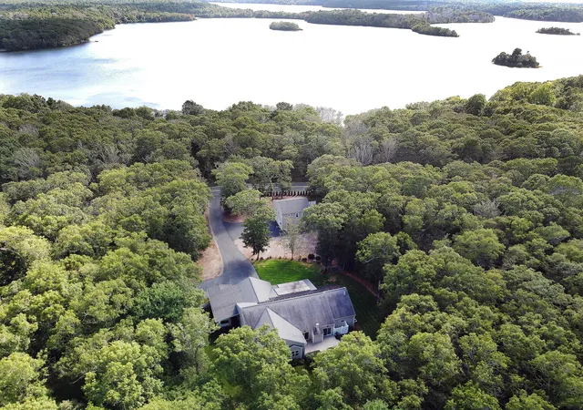 Photo 3 of Single family home for sale at 29 Pimlico Pond Rd, Mashpee, MA 02649 | MLS# 22604586 | Listing updated on 2026-10-27