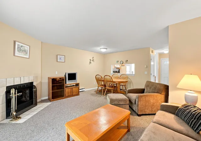 Photo 4 of Condo for sale at 130 Howland Cir #UNIT 130, Brewster, MA 02631 | MLS# 22604372 | Listing updated on 2026-09-06