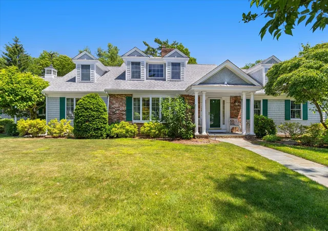 Photo 1 of Single family home for sale at 175 Hickory Hl Cir, Osterville, MA 02655 | MLS# 22604359 | Listing updated on 2026-09-13