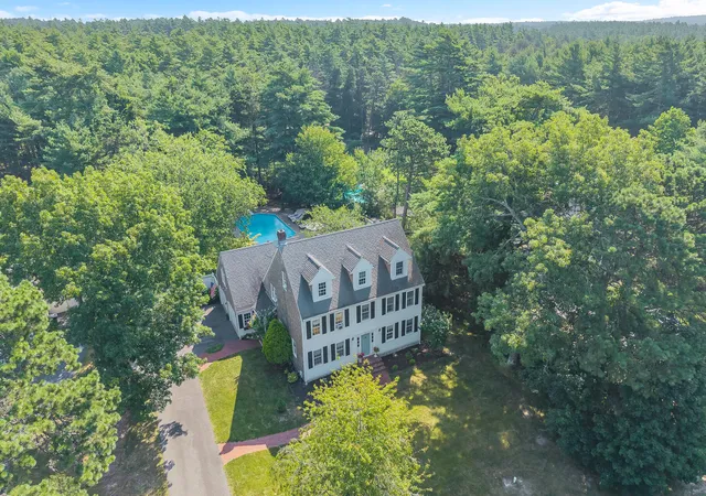 Photo 3 of Single family home for sale at 30 Fairview Ln, Plymouth, MA 02360 | MLS# 22604402 | Listing updated on 2026-09-14