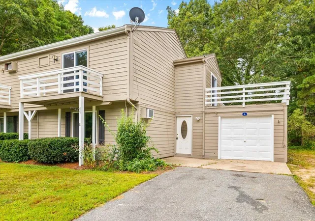 Photo 2 of Sale Pending at 21 Surrey Ln #UNIT 21, Bourne, MA 02532 | MLS# 22604674 | Listing updated on 2026-10-21