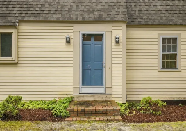 Photo 3 of Single family home for sale at 149 Round Cvs Rd, Harwich, MA 02645 | MLS# 22604959 | Listing updated on 2026-10-25