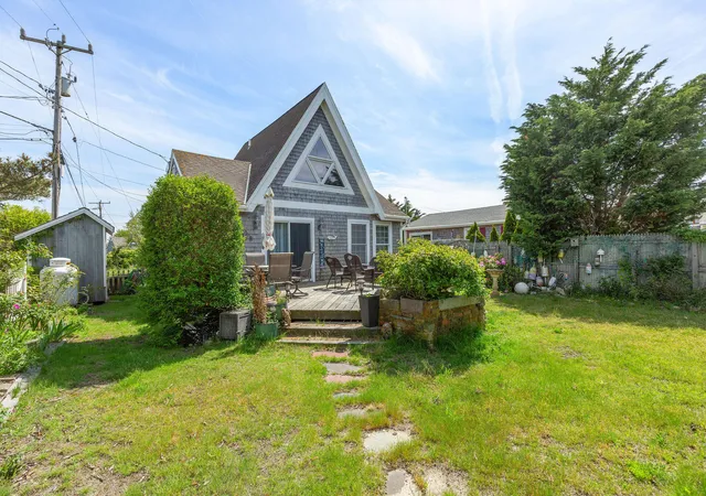 Photo 3 of Sale Pending at 897 Commercial St, Provincetown, MA 02657 | MLS# 22604617 | Listing updated on 2026-10-06