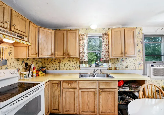 Photo 3 of Sale Pending at 27 Crooked Meadow Rd, East Falmouth, MA 02536 | MLS# 22604468 | Listing updated on 2026-09-21