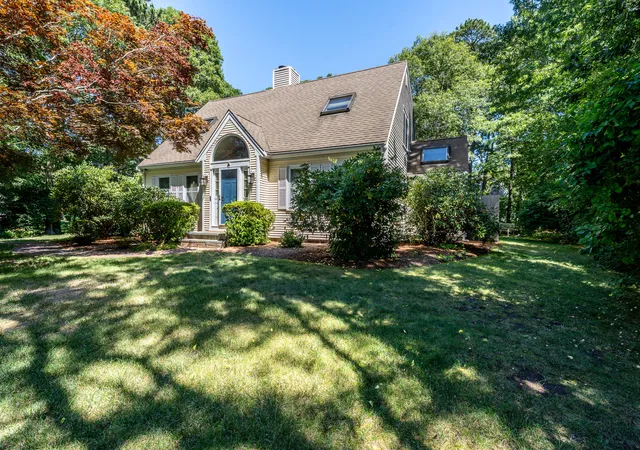 Photo 2 of Sale Pending at 14 Eventide Ln, Hyannis, MA 02601 | MLS# 22604556 | Listing updated on 2026-09-30