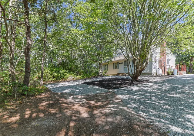 Photo 2 of Single family home for sale at 4 S Highland Way, North Truro, MA 02652 | MLS# 22604543 | Listing updated on 2026-09-11