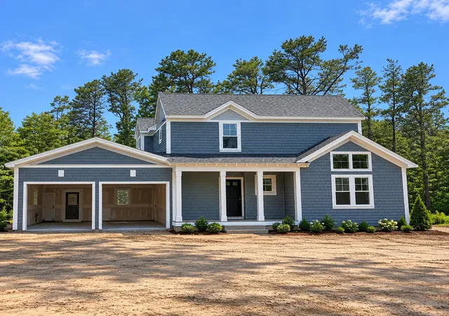 Photo 1 of Single family home for sale at 8 Topspin Way, Mashpee, MA 02649 | MLS# 22604634 | Listing updated on 2026-09-15