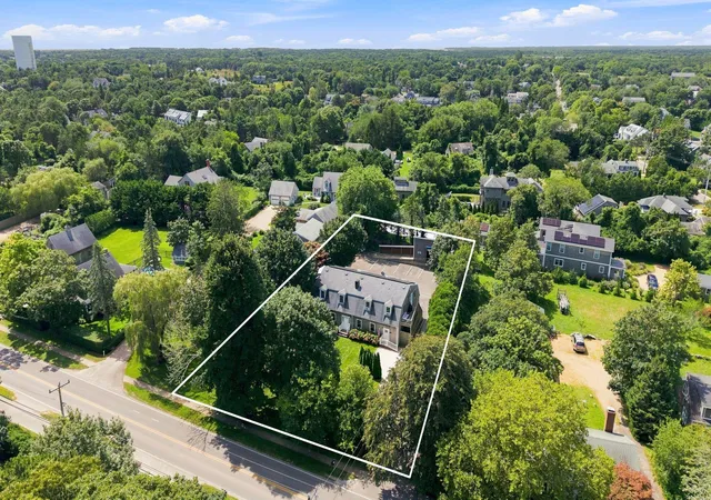 Photo 3 of Multi family home for sale at 148 Katama Rd, Edgartown, MA 02539 | MLS# 22604551 | Listing updated on 2026-09-10