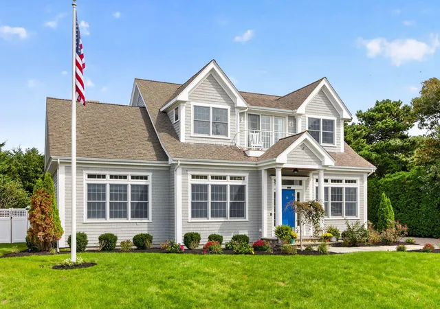 Photo 1 of Single family home for sale at 65 Harbor View Rd, Chatham, MA 02633 | MLS# 22604593 | Listing updated on 2026-09-13