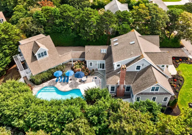 Photo 3 of Single family home for sale at 65 Harbor View Rd, Chatham, MA 02633 | MLS# 22604593 | Listing updated on 2026-09-13