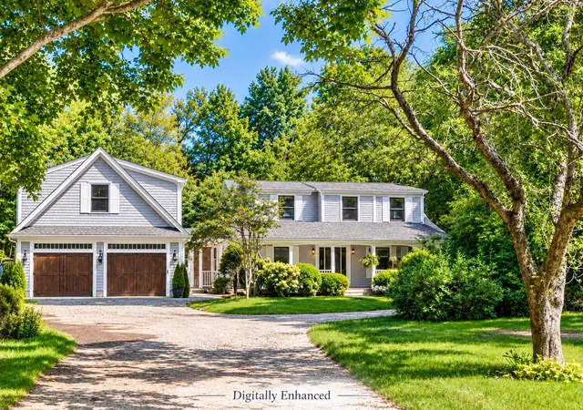 Single family home for sale at 1586 Hyannis Barnstable Rd, Barnstable, MA 02630 | MLS# 22604596