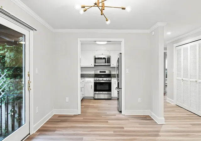 Photo 3 of Sale Pending at 39 Tower Hl Rd #BLDG 1 UNIT 1A, Osterville, MA 02655 | MLS# 22604652 | Listing updated on 2026-09-18