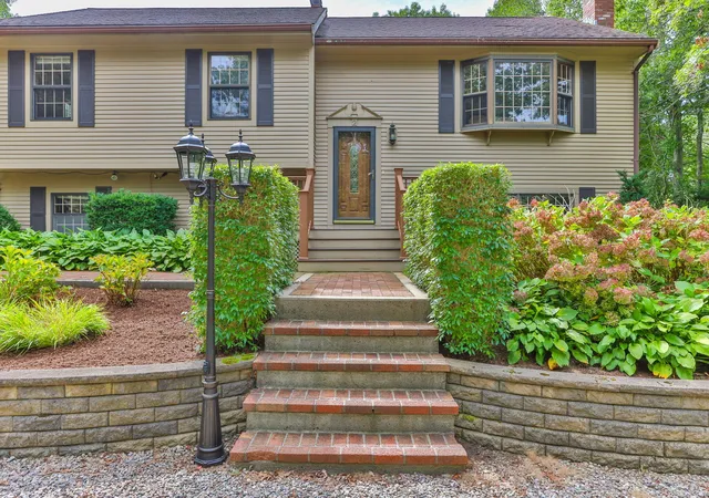Photo 2 of Single family home for sale at 2 Robin Rd, Sandwich, MA 02563 | MLS# 22604693 | Listing updated on 2026-10-26