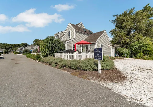 Photo 3 of Condo for sale at 2 Cliffside Ln #UNIT 2, Mashpee, MA 02649 | MLS# 22604958 | Listing updated on 2026-10-09
