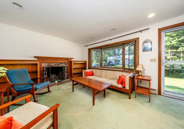 Photo 2 of Sale Pending at 382 Mariner Cir, Cotuit, MA 02635 | MLS# 22604680 | Listing updated on 2026-10-25