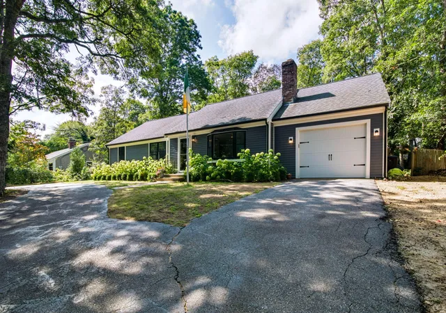 Photo 3 of Sale Pending at 98 Sheffield Rd, Brewster, MA 02631 | MLS# 22604723 | Listing updated on 2026-09-26