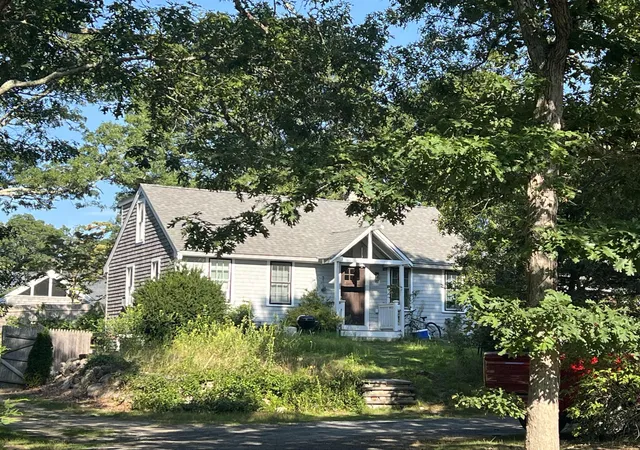 Photo 1 of Single family home for sale at 413 W Yarmouth Rd, West Yarmouth, MA 02673 | MLS# 22604784 | Listing updated on 2026-10-23