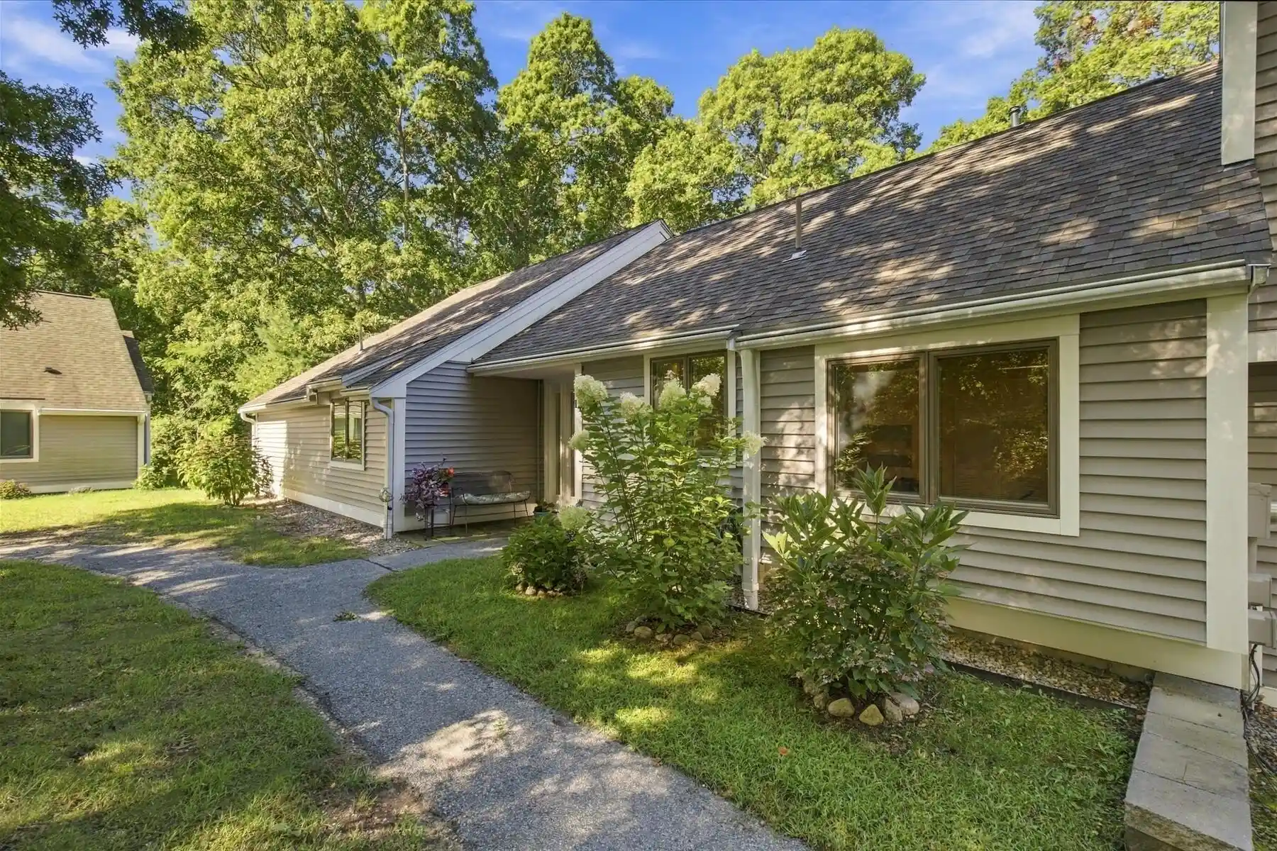 Listing Photo 1 - Condo for sale in 14 Woodrise Rd located at 14 Woodrise Rd, Falmouth, MA 02540 - Unit #UNIT 14