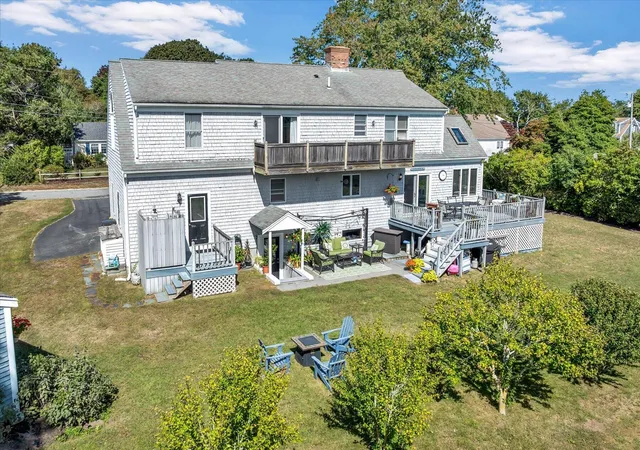 Photo 2 of Single family home for sale at 15 Iyanough Rd, Hyannis, MA 02601 | MLS# 22604927 | Listing updated on 2026-10-19