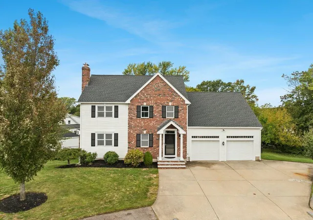Photo 1 of Single family home for sale at 20 Harvest Ln, Braintree, MA 02184 | MLS# 22604983 | Listing updated on 2026-10-10