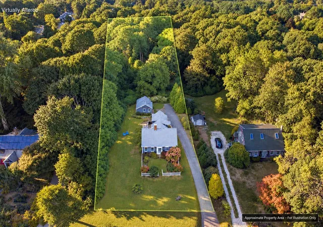 Photo 3 of Single family home for sale at 170 Lakeview Ave, Falmouth, MA 02540 | MLS# 22604904 | Listing updated on 2026-10-13