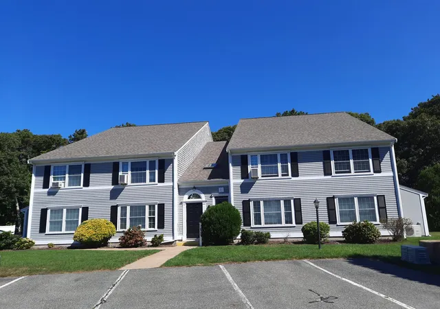 Photo 1 of Sale Pending at 2 Englewood Dr #Apt E8, Harwich, MA 02645 | MLS# 22604977 | Listing updated on 2026-10-08