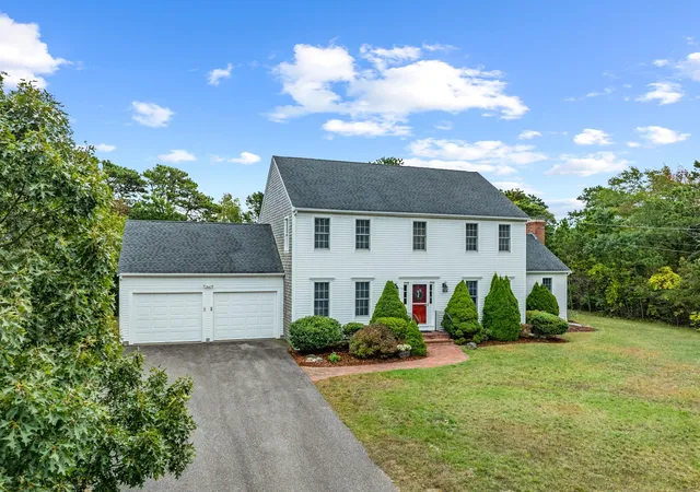 Photo 1 of Sale Pending at 112 Blueberry Pond Dr, Brewster, MA 02631 | MLS# 22605014 | Listing updated on 2026-10-13