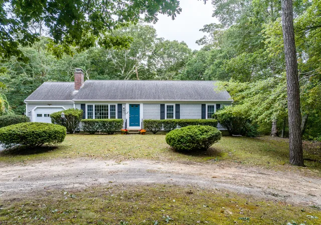 Photo 2 of Sale Pending at 233 Union St, Yarmouth Port, MA 02675 | MLS# 22605005 | Listing updated on 2026-10-21