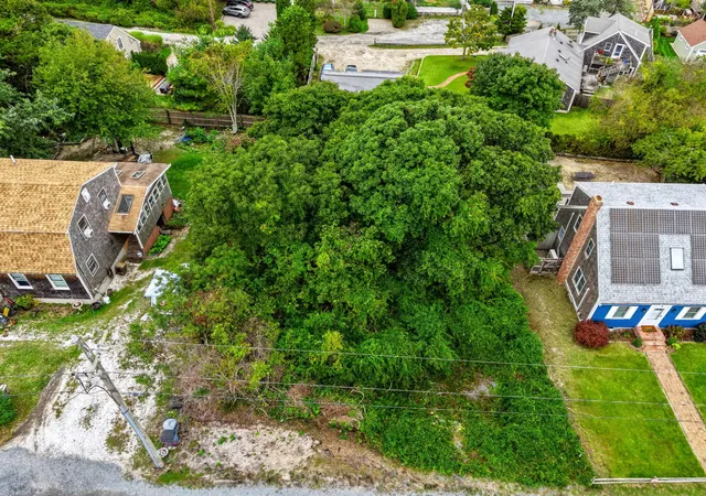 Photo 2 of Sale Pending at 7 Old Colony Way, Provincetown, MA 02657 | MLS# 22605029 | Listing updated on 2026-10-14