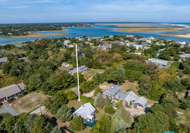 Photo 2 of Single family home for sale at 3 Carver Rd, Orleans, MA 02653 | MLS# 22605038 | Listing updated on 2026-10-19