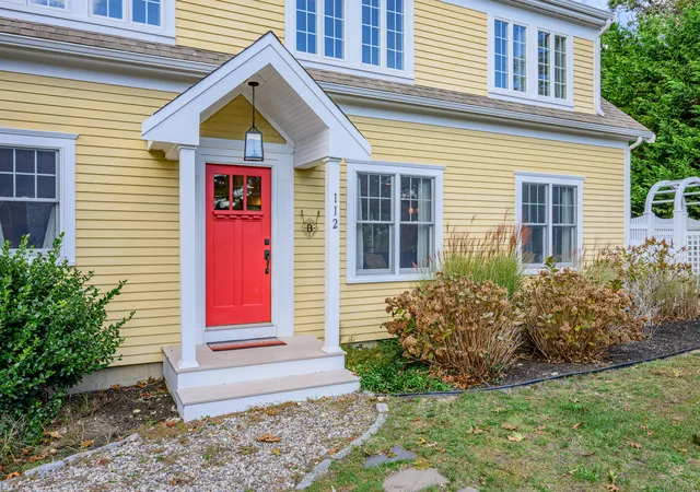 Photo 2 of Single family home for sale at 112 Soundview Ave, Chatham, MA 02633 | MLS# 22605044 | Listing updated on 2026-10-15