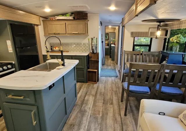Photo 3 of Manufactured home for sale at 71 S Highland Rd #211, North Truro, MA 02652 | MLS# 22605041 | Listing updated on 2026-10-23