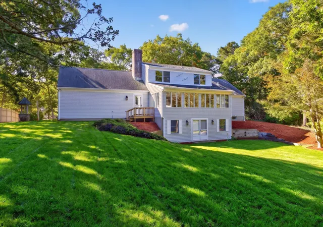 Photo 2 of Single family home for sale at 32 Pleasant Bay Rd, Harwich, MA 02645 | MLS# 22605117 | Listing updated on 2026-10-19