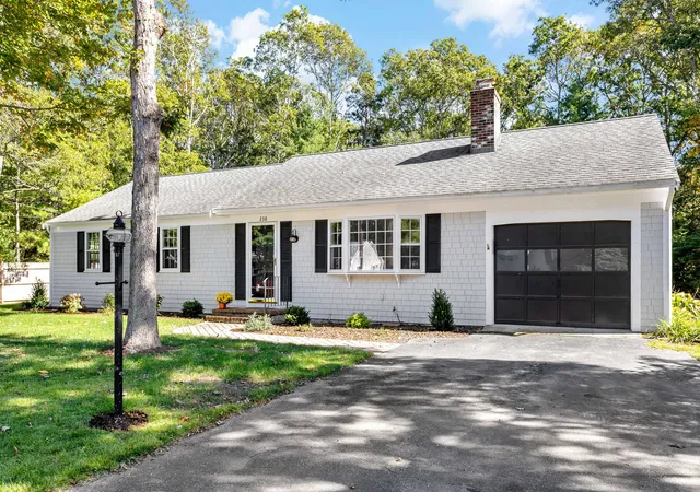 Photo 1 of Single family home for sale at 238 Monomoy Cir, Centerville, MA 02632 | MLS# 22605170 | Listing updated on 2026-10-26