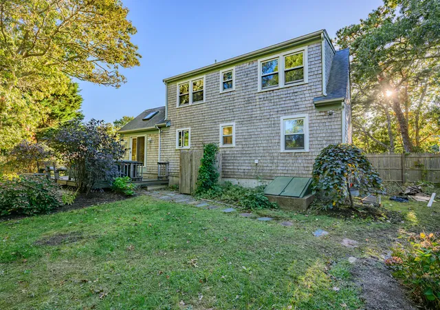 Photo 3 of Single family home for sale at 33 Holmes Rd, Harwich, MA 02645 | MLS# 22605197 | Listing updated on 2026-10-12
