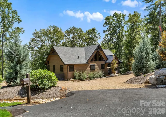 Photo 2 of Single family home for sale at 94 Osprey Roost Dr, Nebo, NC 28761 | MLS# 4296023 | Listing updated on 2026-09-02