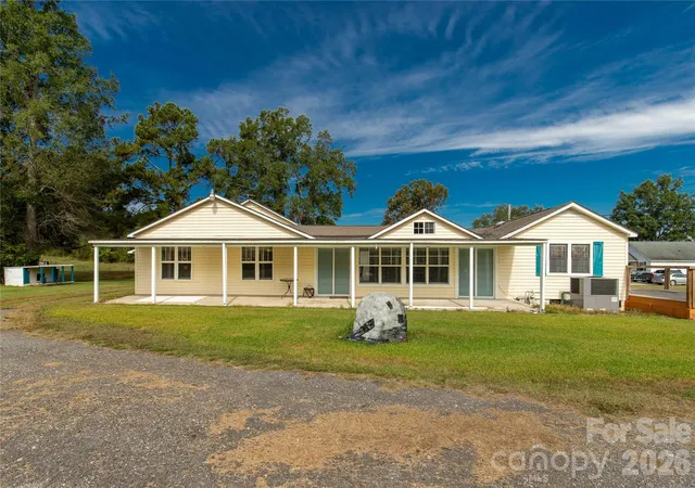 Photo 2 of Single family home for sale at 2538 Old Camden Hwy, Lancaster, SC 29720 | MLS# 4309045 | Listing updated on 2026-09-03