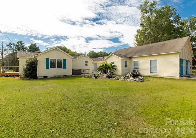 Photo 5 of Single family home for sale at 2538 Old Camden Hwy, Lancaster, SC 29720 | MLS# 4309045 | Listing updated on 2026-09-03