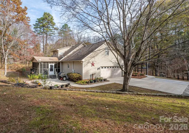 Photo 2 of Single family home for sale at 1800 Lake Lynn Rd, Concord, NC 28025 | MLS# 4316180 | Listing updated on 2026-09-03
