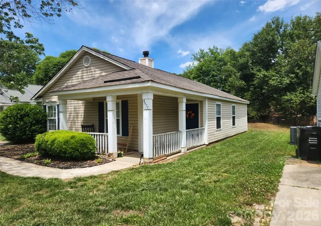 Photo 2 of Single family home for sale at 3077 Champion Ln SW, Concord, NC 28025 | MLS# 4379101 | Listing updated on 2026-09-02
